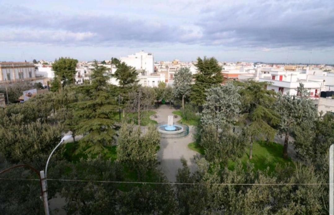 "La Casa Di Mariagrazia" Rooms Con Cucina Condivisa E Terrazza Sammichele Di Bari Exterior photo