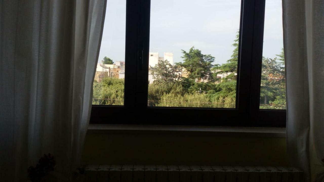 "La Casa Di Mariagrazia" Rooms Con Cucina Condivisa E Terrazza Sammichele Di Bari Exterior photo