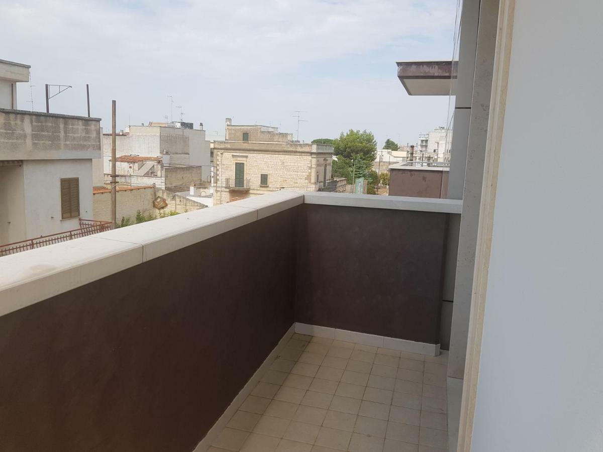 "La Casa Di Mariagrazia" Rooms Con Cucina Condivisa E Terrazza Sammichele Di Bari Room photo
