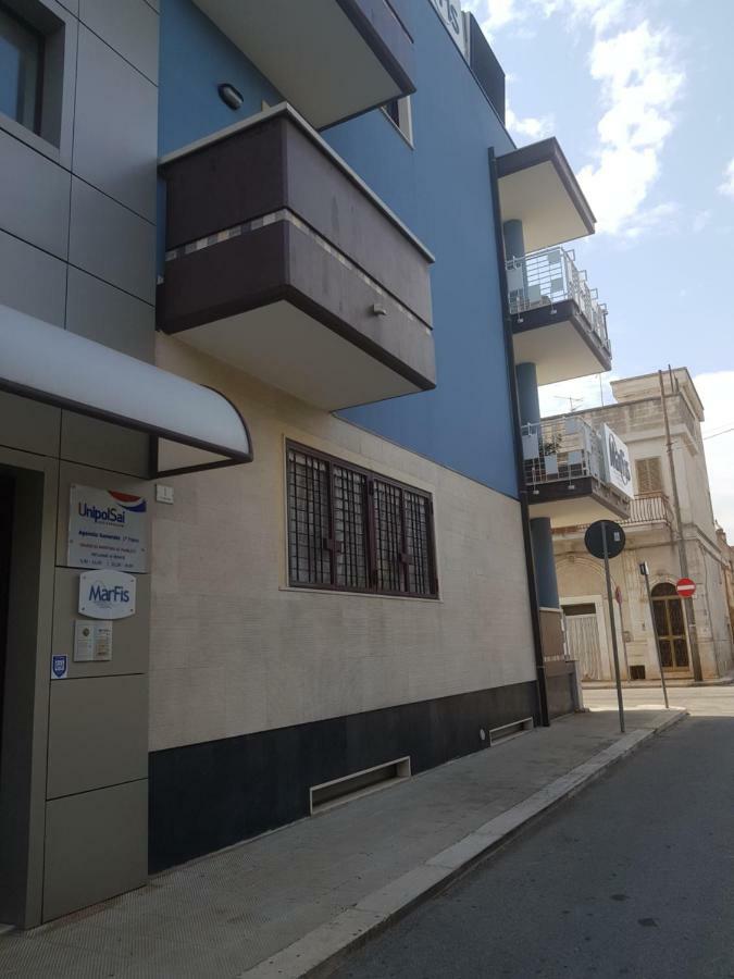 "La Casa Di Mariagrazia" Rooms Con Cucina Condivisa E Terrazza Sammichele Di Bari Exterior photo